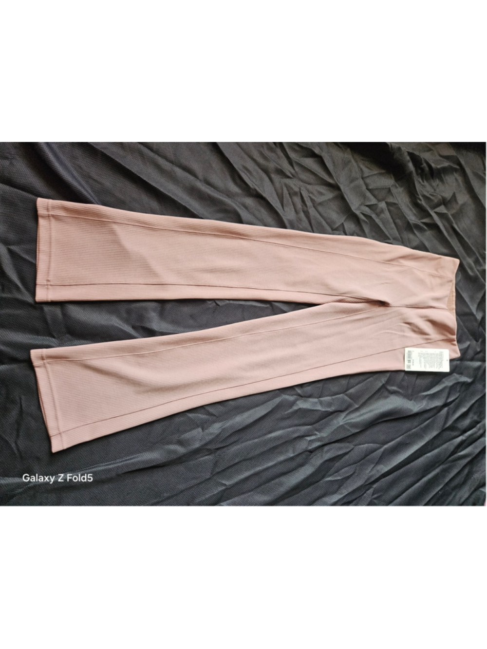Women's Lululemon Ribbed Softstreme Flared Pants Size 2 Pink